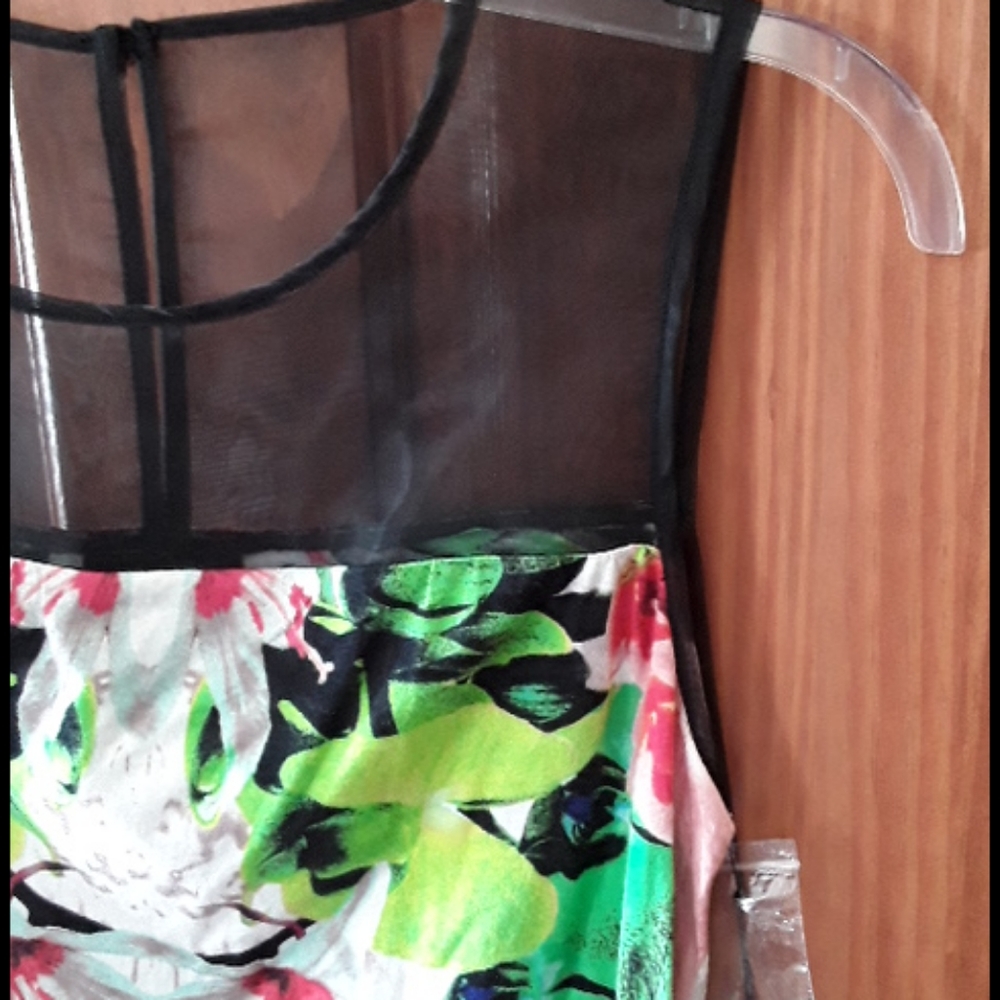 Colorful mixed material cotton/mesh tank - Picture 2 of 3